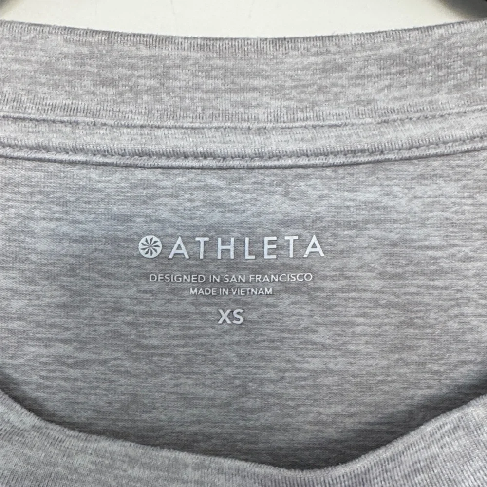 Athleta Heather Gray Long Sleeve Women's Athletic Top - Size XS - Picture 2 of 8
